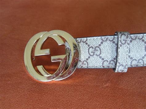 121282 0959 80 32 gucci belt|Gucci belt buckle.